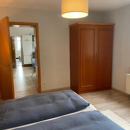 Erzgebirgischer Hof - Thum, * Thum
